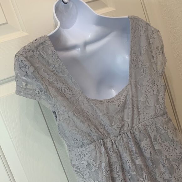 Solitaire Gray Square Neck Flutter Sleeves Crotchet Lace Floral Lined Blouse New - Picture 7 of 10